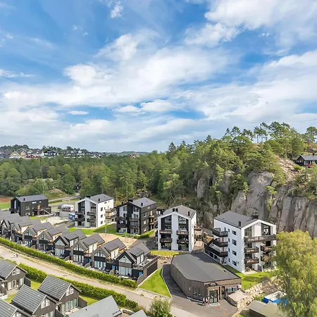 Floor Arossanden 5 A *