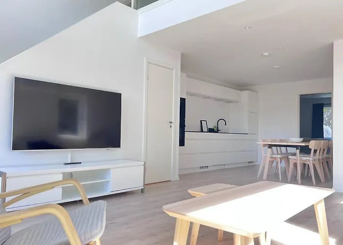 Floor Arossanden 5 A Appartamento *