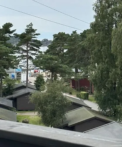 Floor Arossanden 5 A